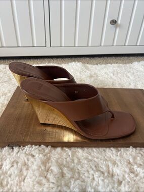 MANGO Brown Wedge Thong Sandals